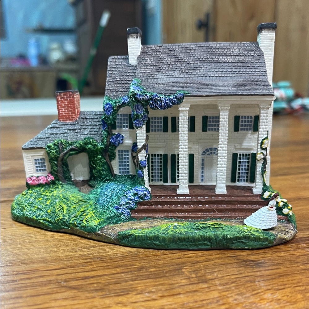 “Tara….Scarlett’s Pride” Gone With The Wind collection